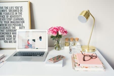 Using Facebook in Your Real Estate Blog