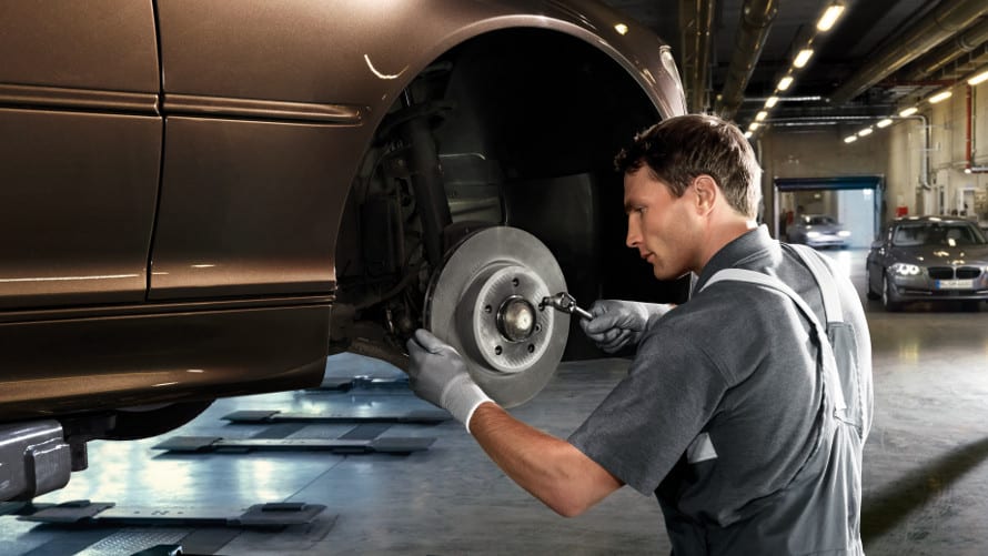 Should You Replace All 4 Brake Pads At Once?