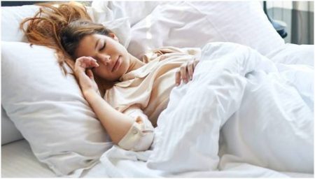 Six easy ways to improve the quality of your sleep