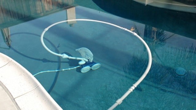 pool-maintenance-hassle-free-automatic-pool-cleaner-1