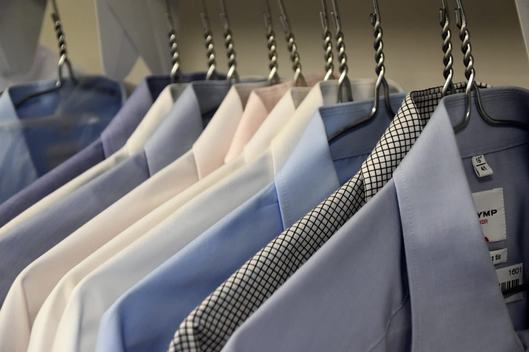 What Are the Advantages of Dry Cleaning Clothes?