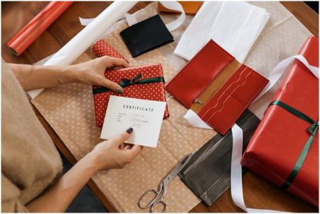 5 Tips for Creating Attractive Gift Certificate Designs