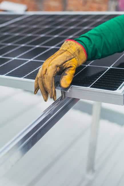 How to Hire Solar Panel Companies: Everything You Need to Know