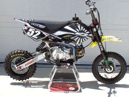 Finding the Right Graphics Kit for an SSR Dirt Bike