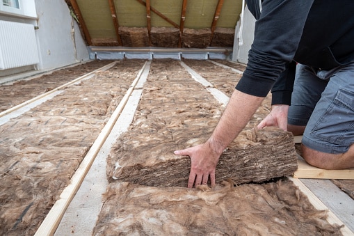 Signs that Your Attic Is Poorly Insulated