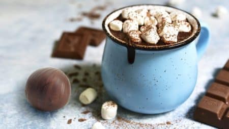 Hot Chocolate Bombs in Canada