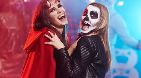 The Most Common Accessories That Women Can Wear With Halloween Costumes