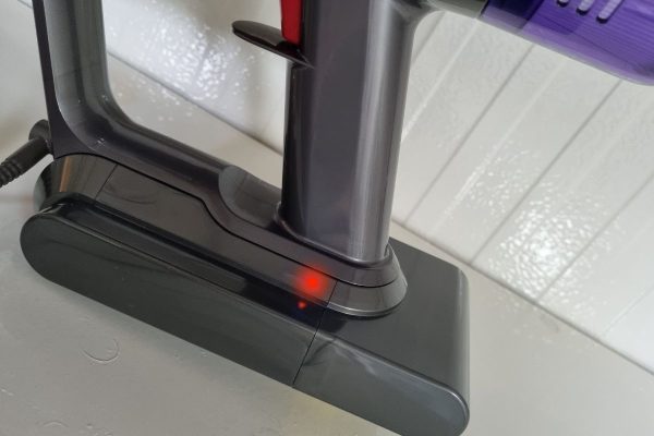 Red Warning Lights in Your Dyson V10