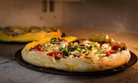 The Benefits of an Outdoor Pizza Oven