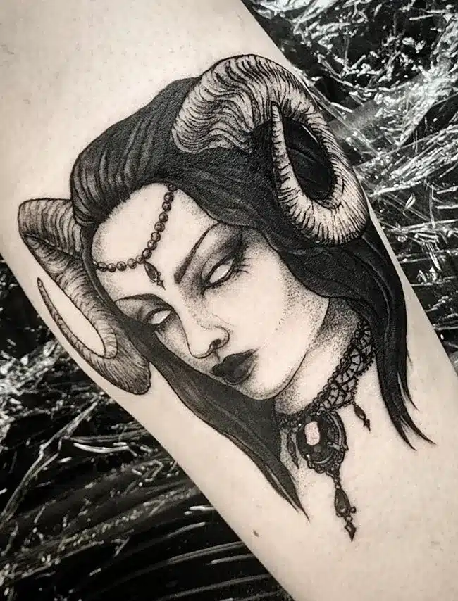  Female demon Succubus Tattoo