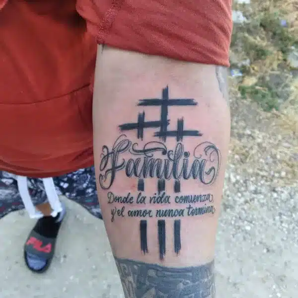 3 Cross Tattoo familia