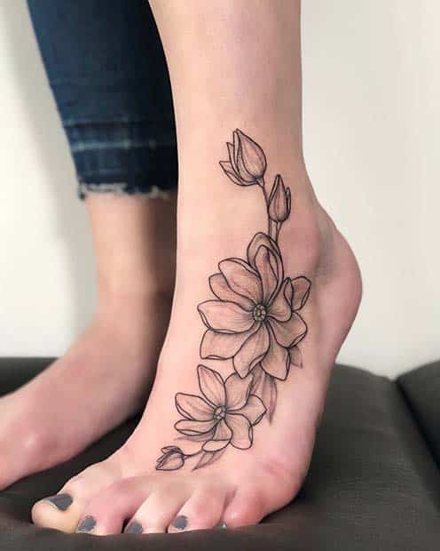 Rose Tattoo Ideas: Catching Everyone's Attention