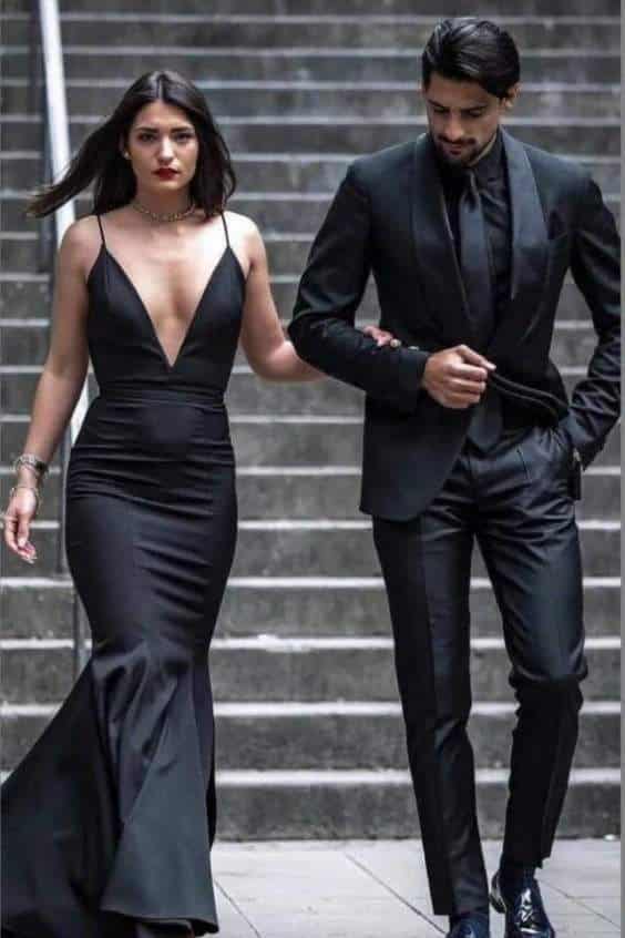 Super Stylish All Black Outfits For Men