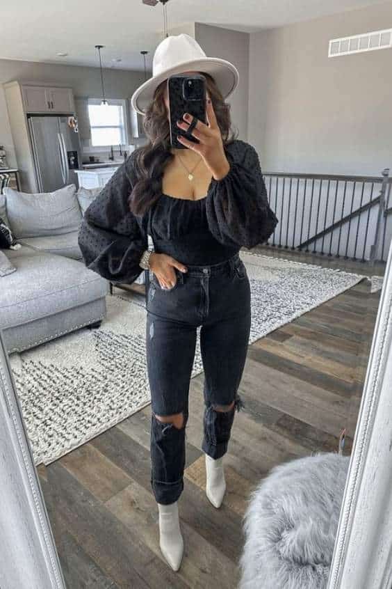 All Black Outfit with High Heel Shoes