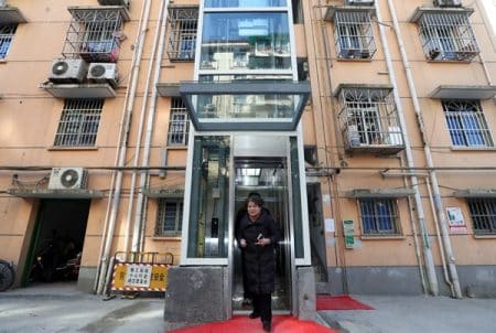What to Take Into Account Before Hiring a Lift Company for Your Home?