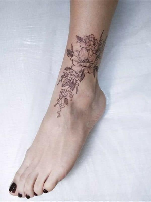 Cool and Amazing Ankle Tattoo