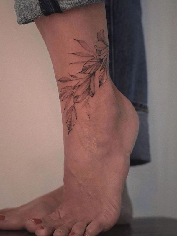 Beautiful Leaf Ankle Tattoo
