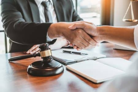 How to Know When You Should Hire an Attorney