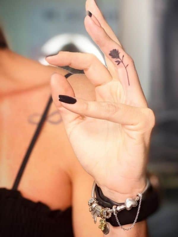 Rose Tattoos on Finger