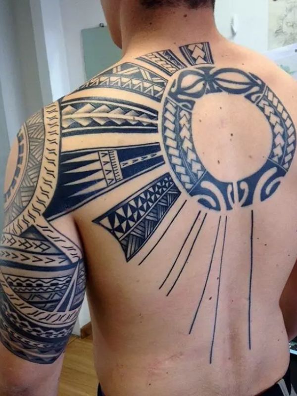 Unique Samoan Tattoo on Shoulder and Back Design