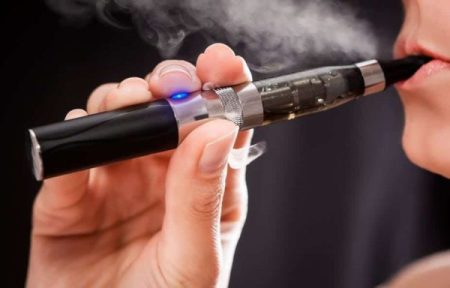 Vaping Etiquette: What You Should and Shouldn’t Do Vapping etiquette