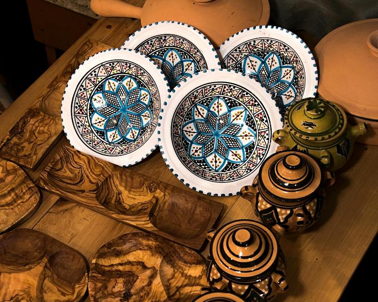 Creating Vibrant Designs with Spectrum Glazes