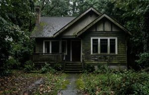 Home’s Exterior During Long Periods Without Sunlight